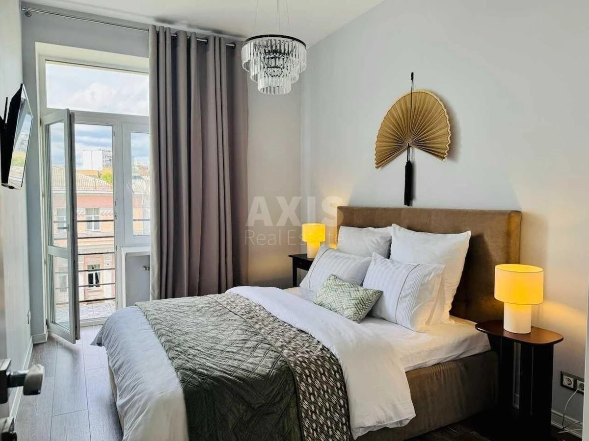 3k apartment vul. Volodymyrs'ka 83710044