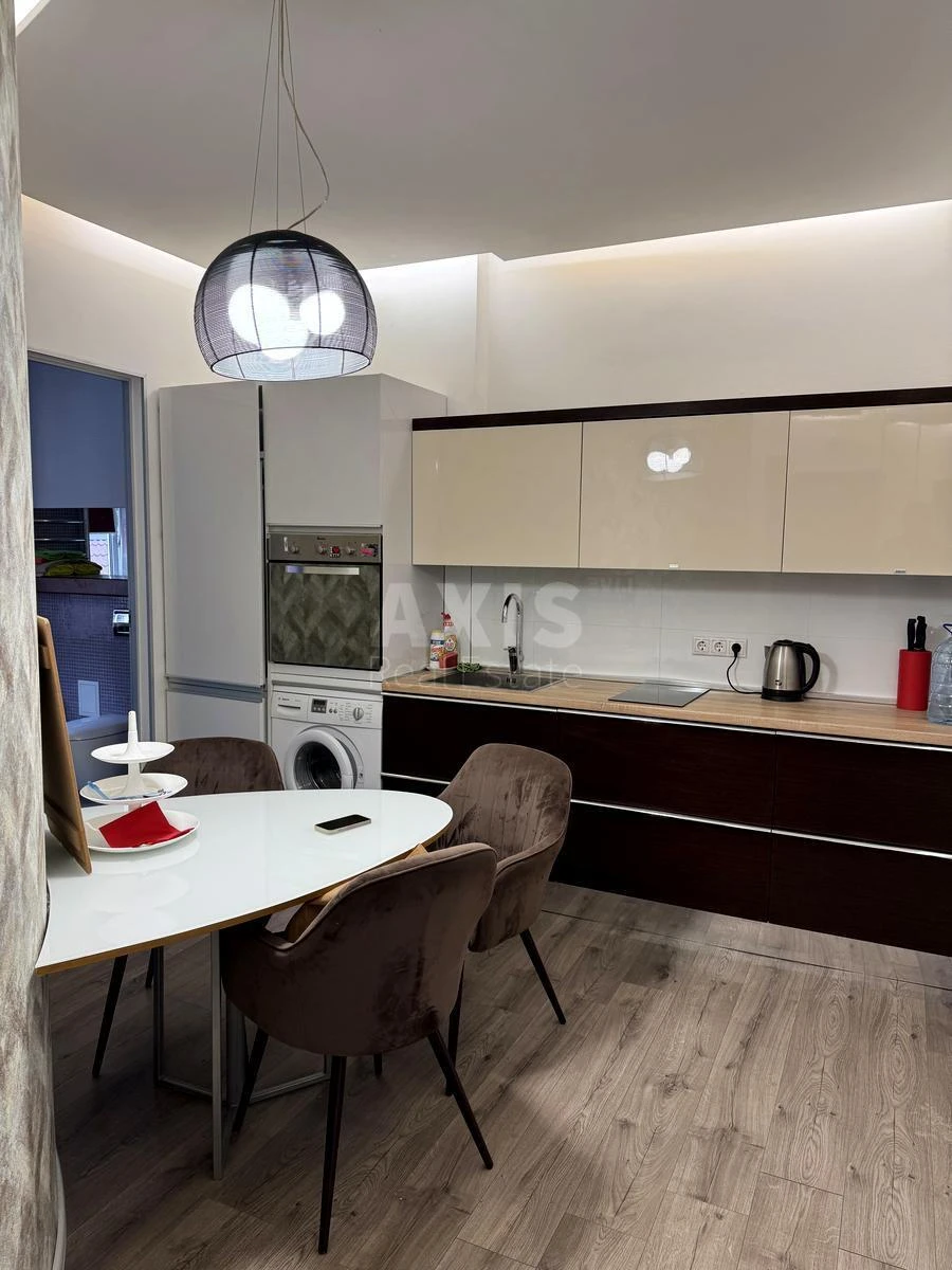 2к квартира ул. Крещатик 13615430