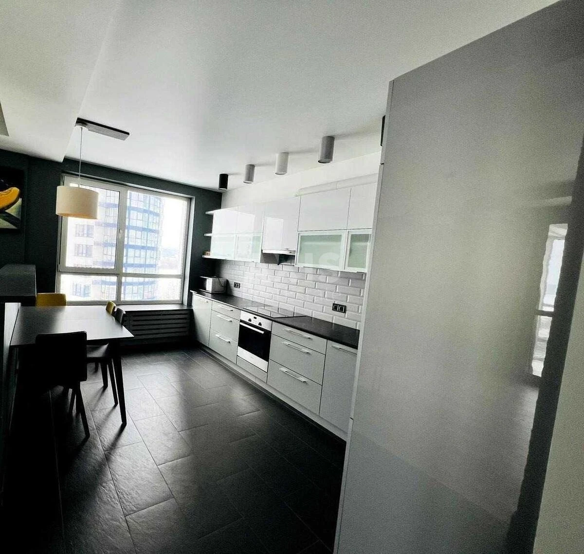 2k apartment vul. Zarichna 1647491