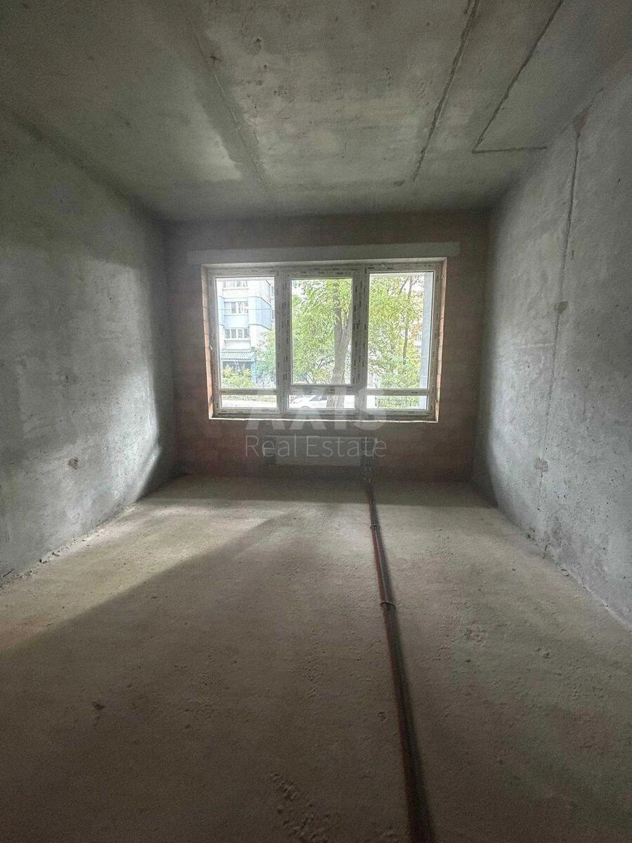 Trade object vul. Zhyvopysna 3, 179m2646624