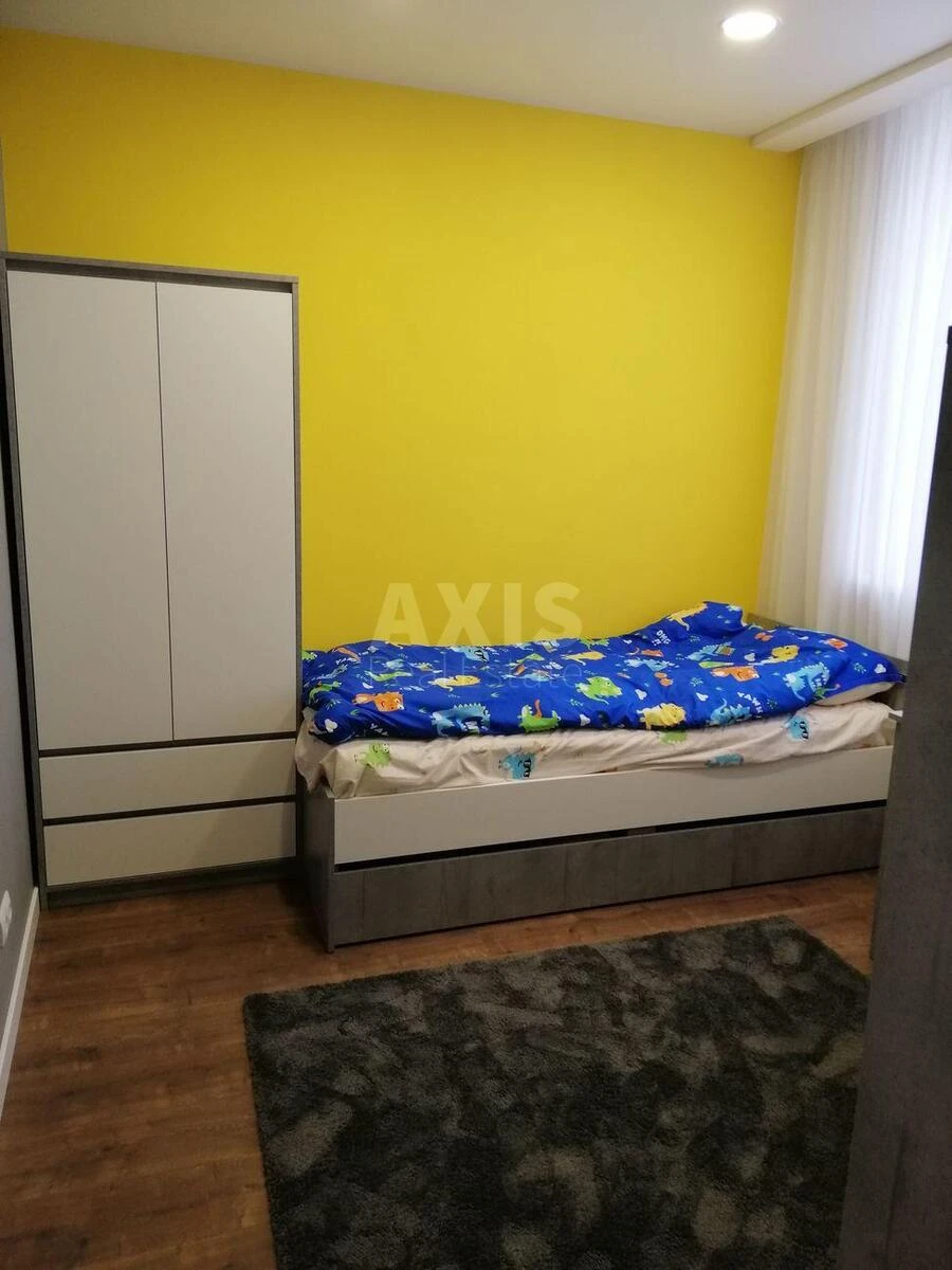 2к квартира ул. Рональда Рейгана 40693635
