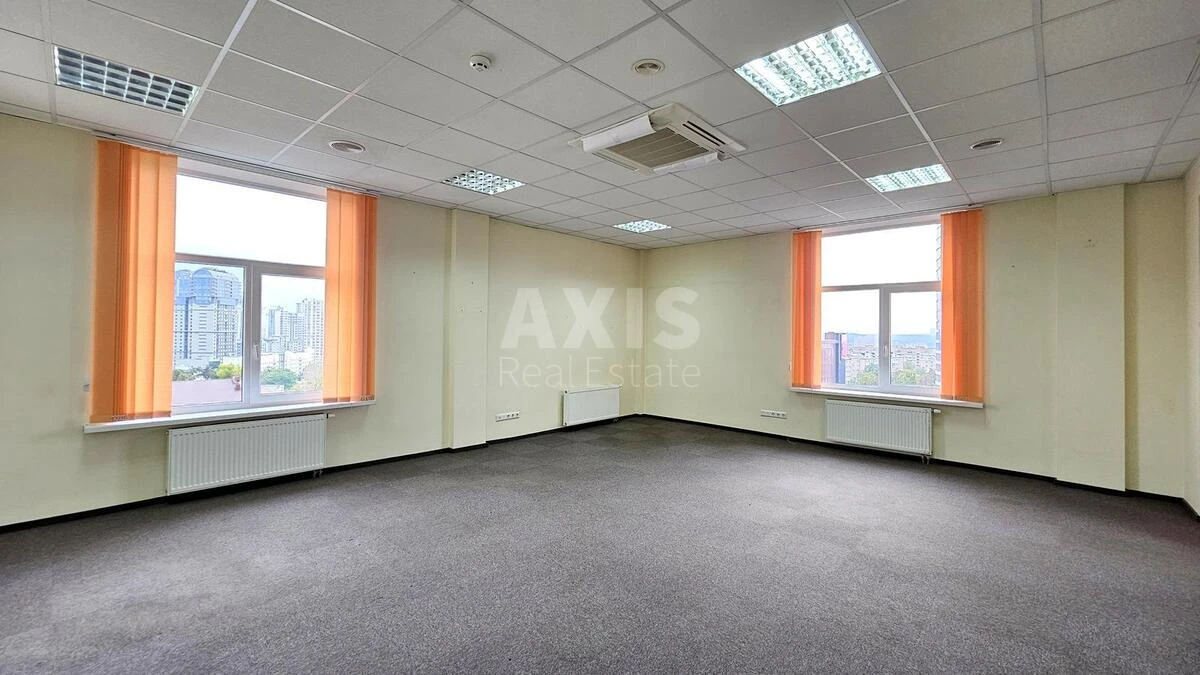 Office bul. Mykoly Mikhnovskoho 19, 900m26790312