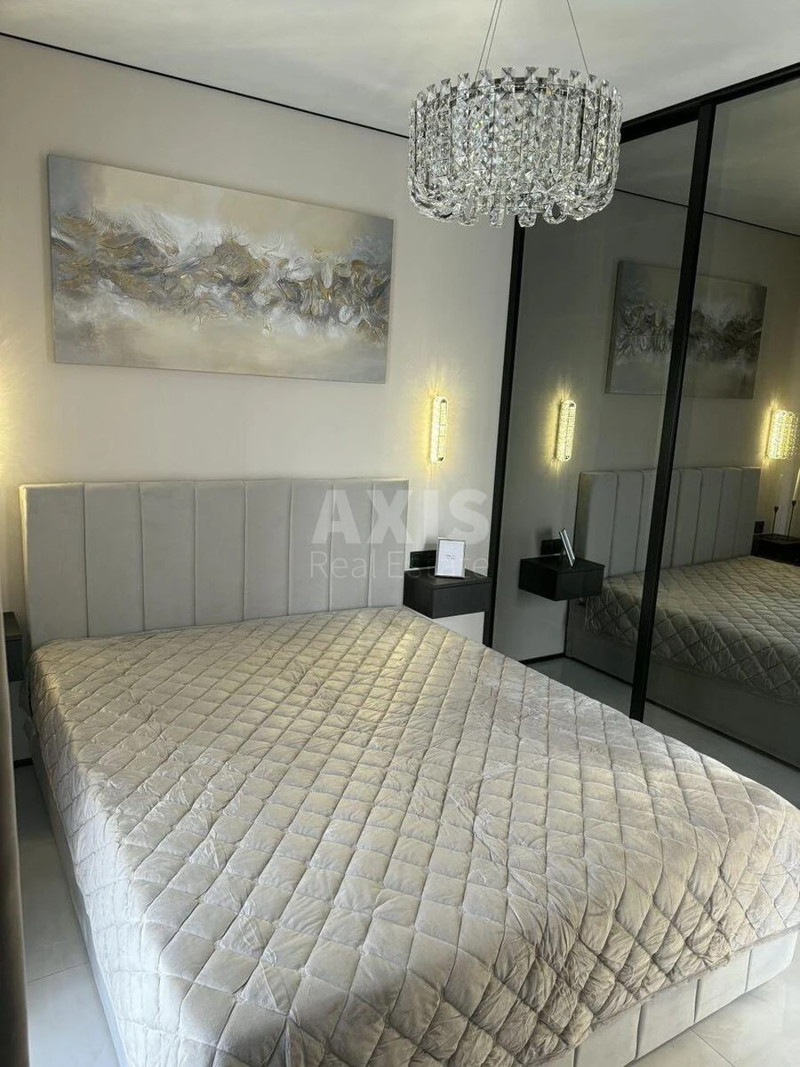 1k apartment vul. Myhajla Maksymovycha 24В694287