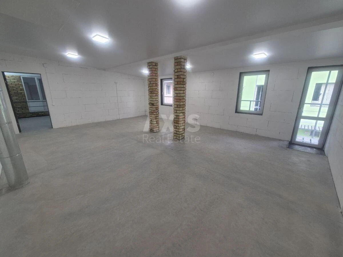 Service object dor. Velyka Kil'ceva 4, 280m2625165