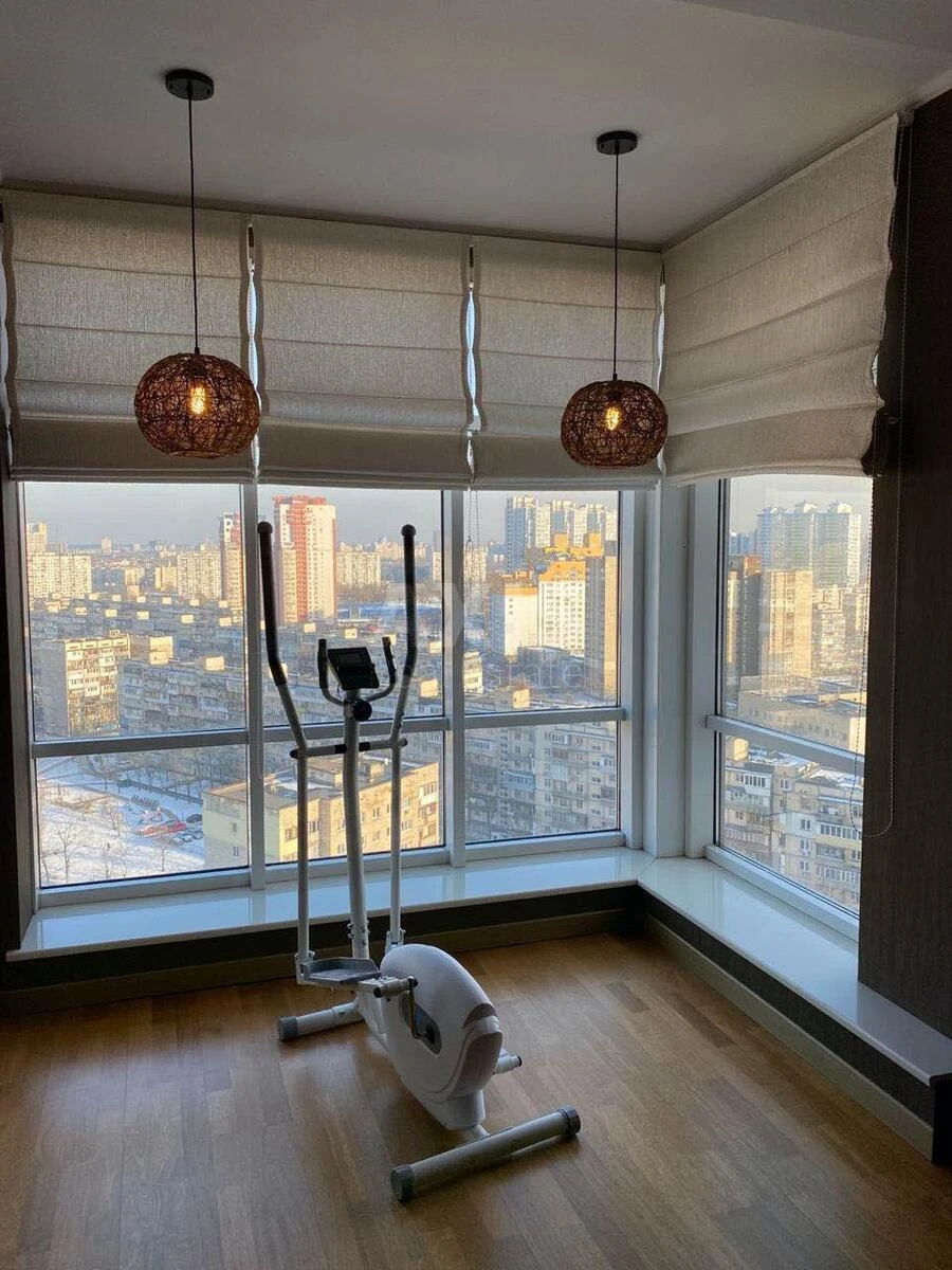 3k apartment nab. Dniprovs'ka 1648779