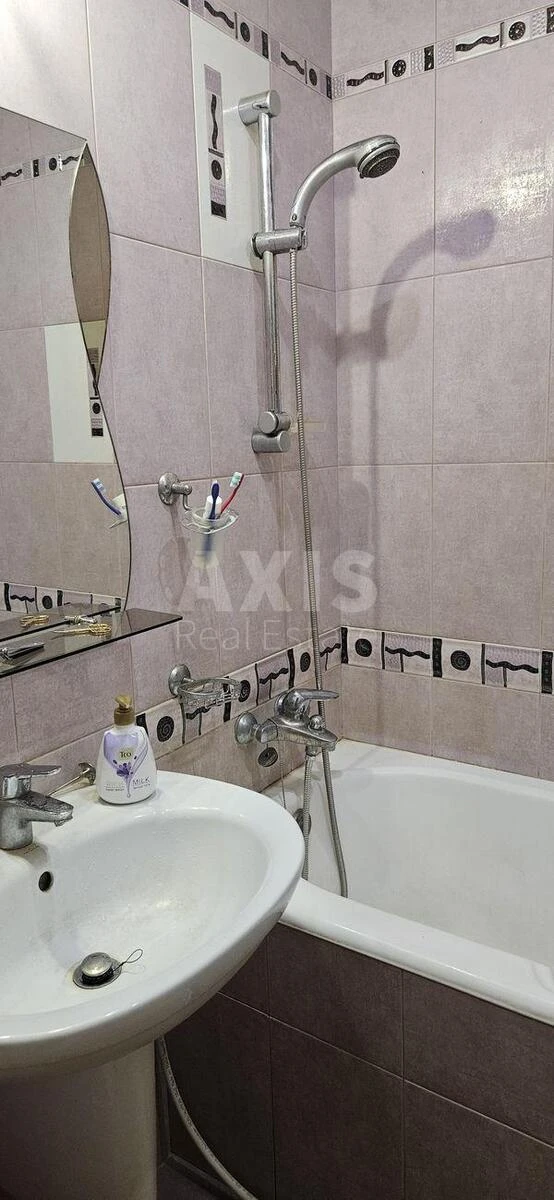 2k apartment vul. Stadionna 13649696