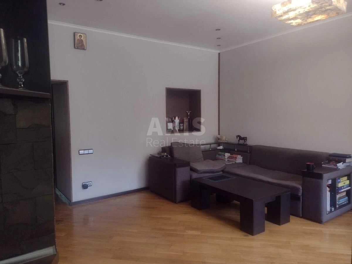 3к квартира ул. Вышгородская 4635893