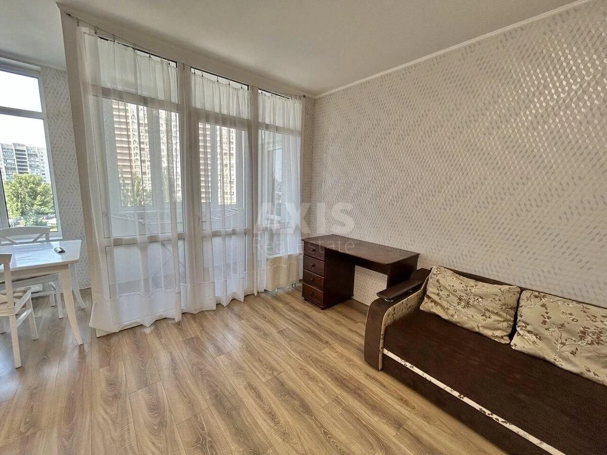 3к квартира ул. Сверстюка Евгения 4671421