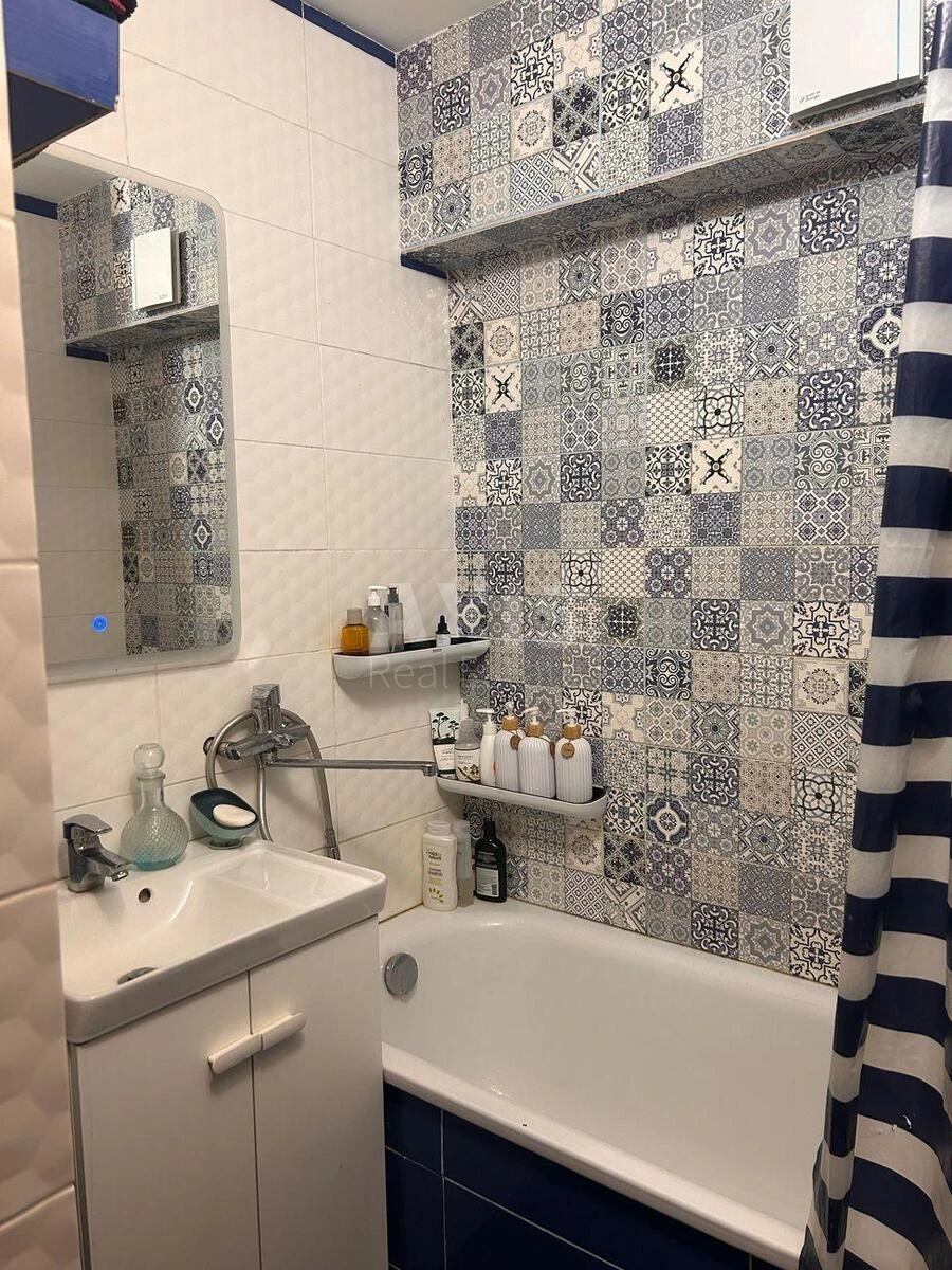 2к квартира ул. Волынская 25652368