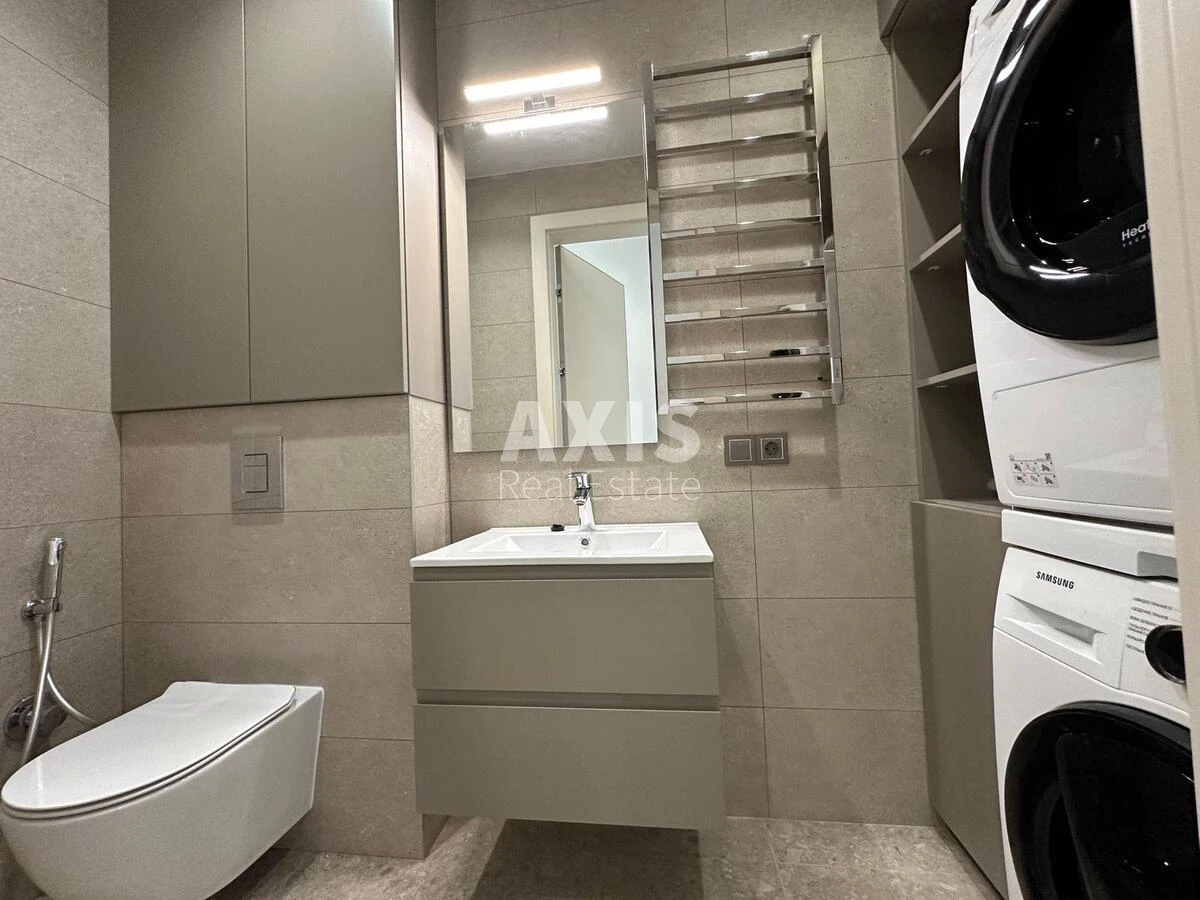 4k apartment vul. Antonovycha 118472622