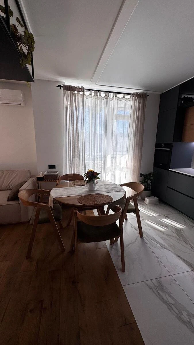 2k apartment vul. Kahovs'ka 60630762