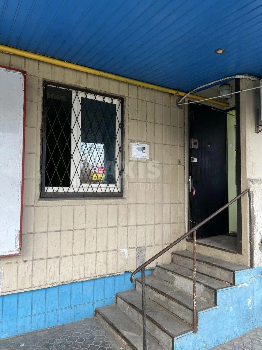 Офис пр-т Бажана Николая 5Е, 128м26701417