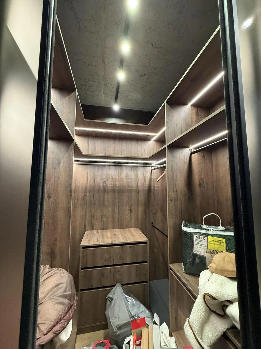 1к квартира пр-т Берестейский 11Б6426210