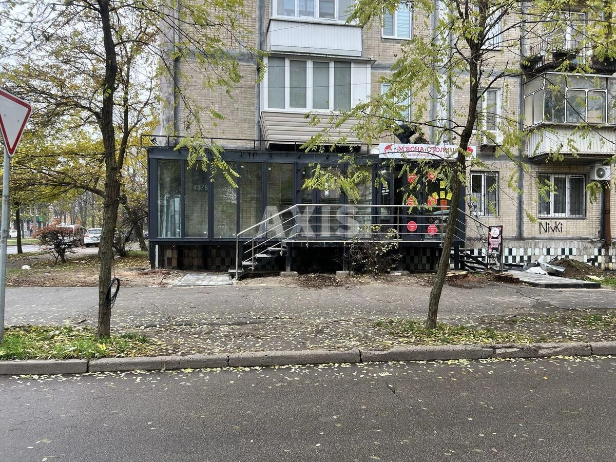 Объект торговли ул. Голды Меир 43/8, 61м2635331