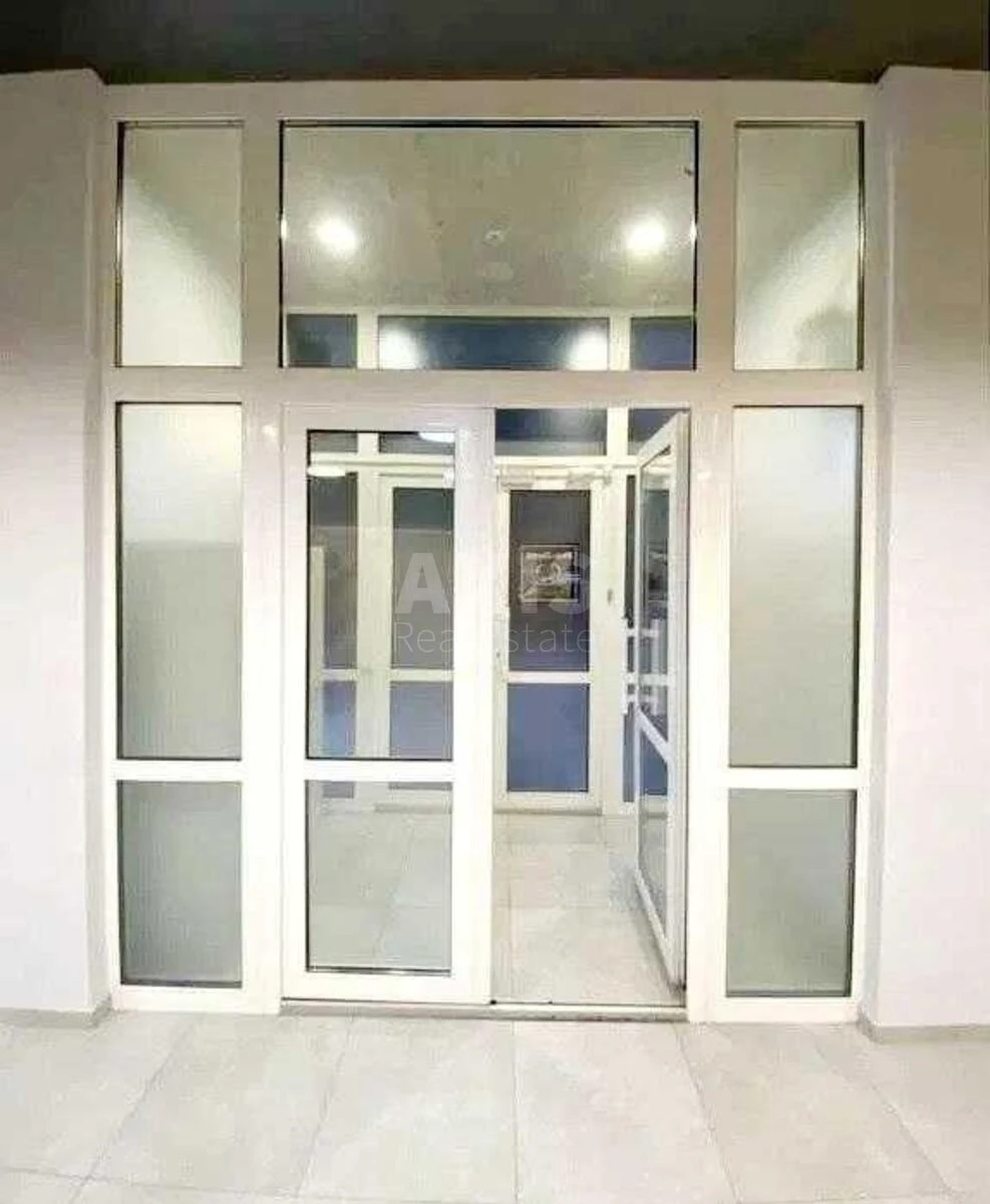 Объект торговли ул. Демеевская 13, 80м2672307