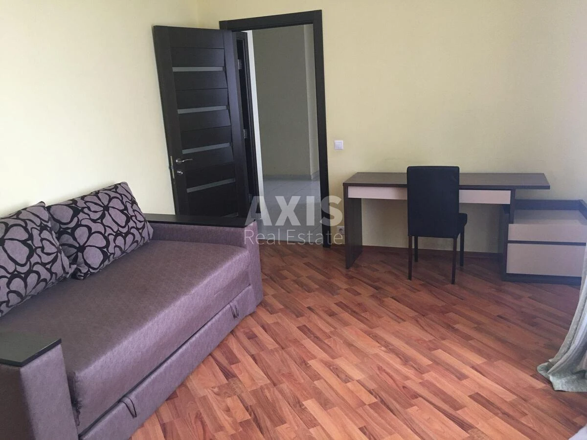 1k apartment vul. Lobanovs'kogo 6G495499
