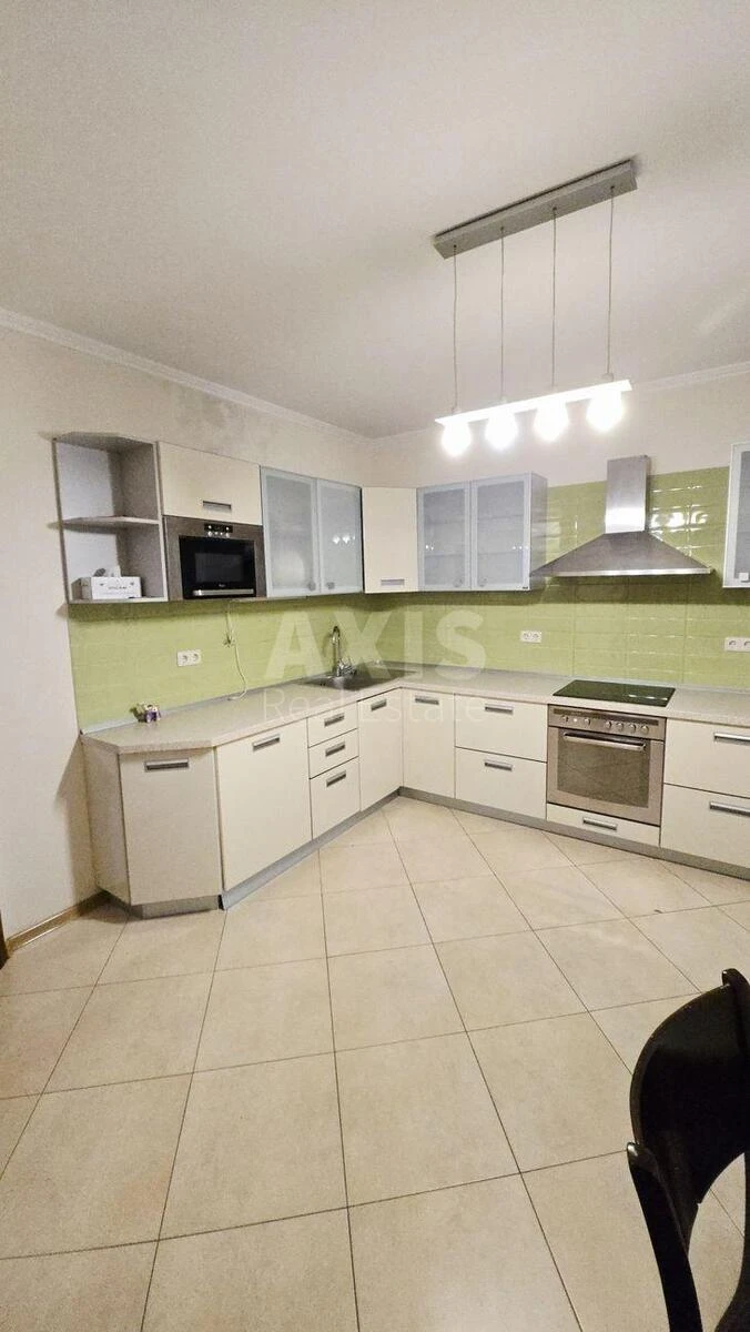 4k apartment vul. Pochajnyns'ka 25/49640213