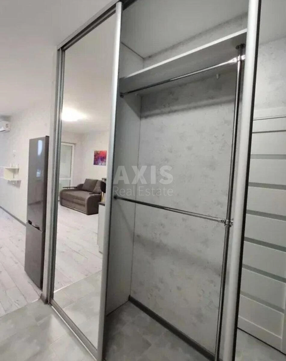 1k apartment vul. Novopol'ova 2641027