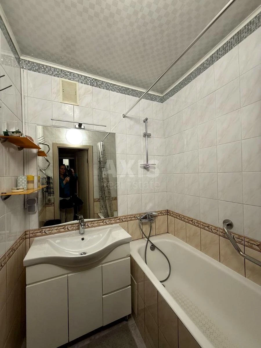 1k apartment vul. Sichovyh Stril'civ 28А660421