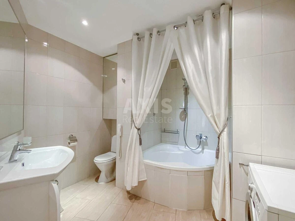 3k apartment vul. Ljuterans'ka 216931810