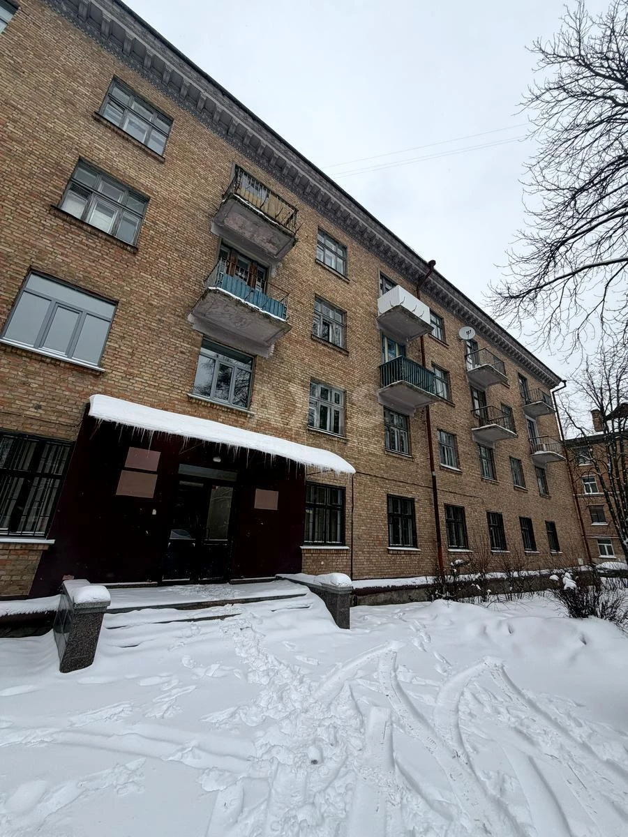 Объект торговли ул. Виталия Скакуна 4, 2396м26449310