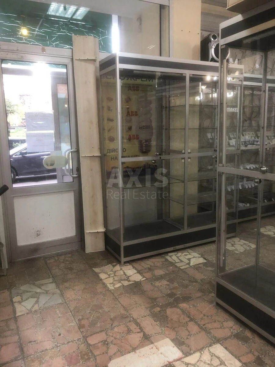 Объект торговли пр-т Соборности 14, 75м2611291