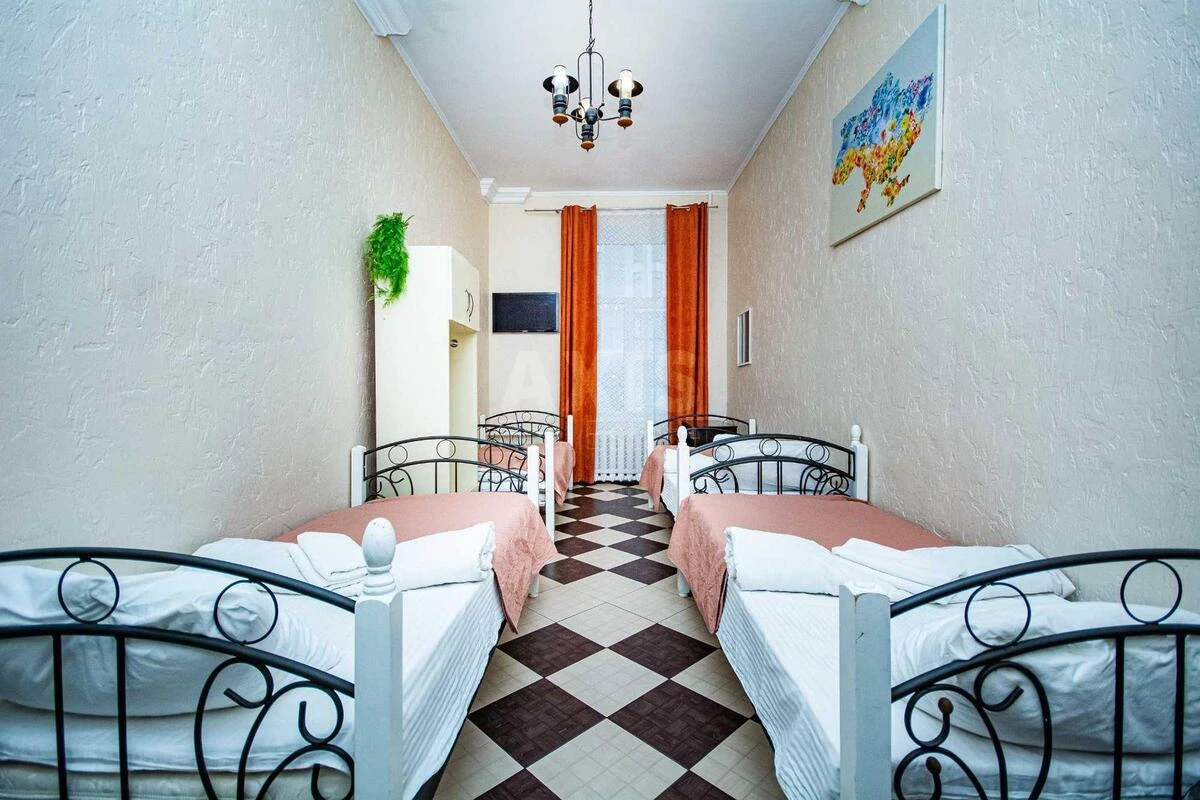 Объект сервиса ул. Саксаганского 147/5, 156м26454611