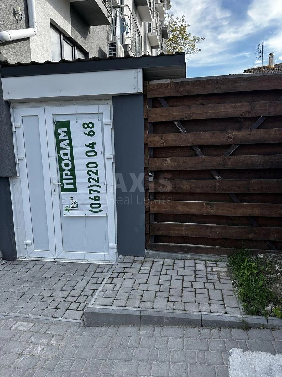 Trade object vul. Osinnja 71, 70m2667481