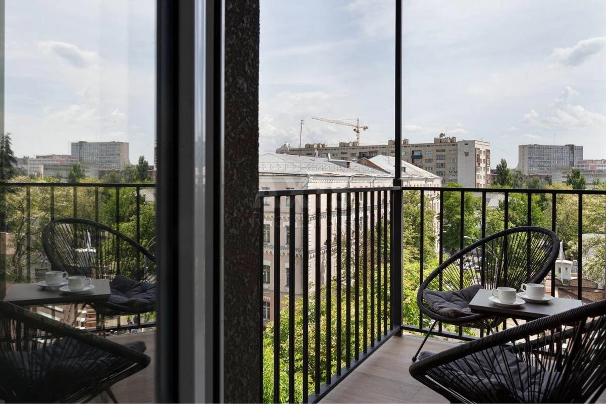 1k apartment vul. Instytuts'ka 24/7680778