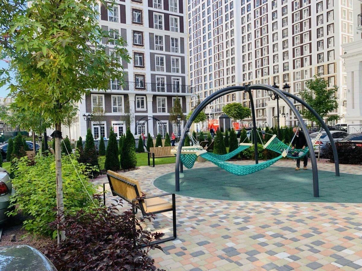 1к квартира ул. Михаила Максимовича 246483916