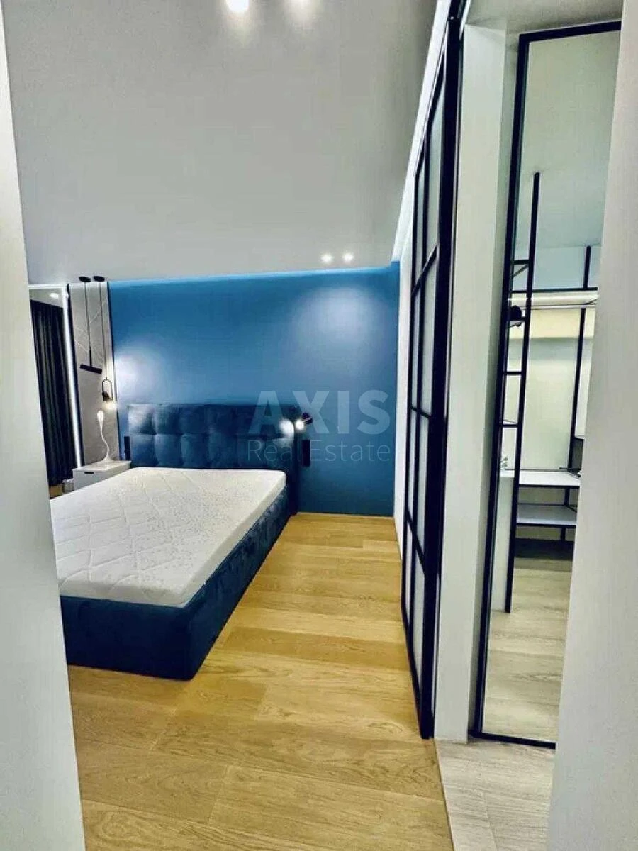 3k apartment vul. Saljutna 2Б649405