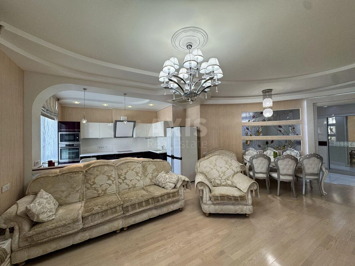 4k apartment vul. Andriya Verkhohlyada 18649651