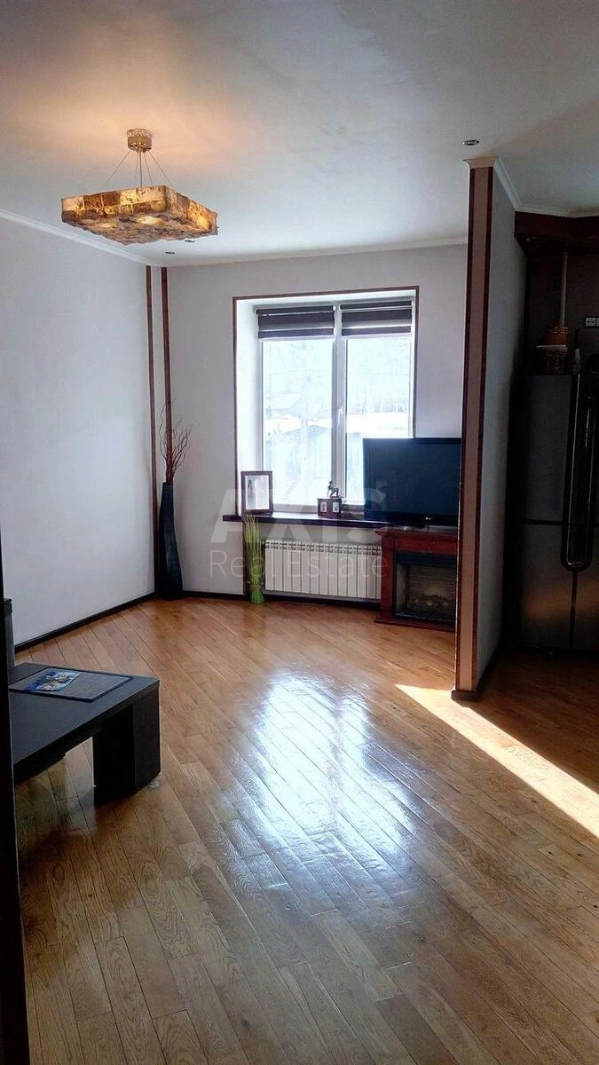 3к квартира ул. Вышгородская 4635894