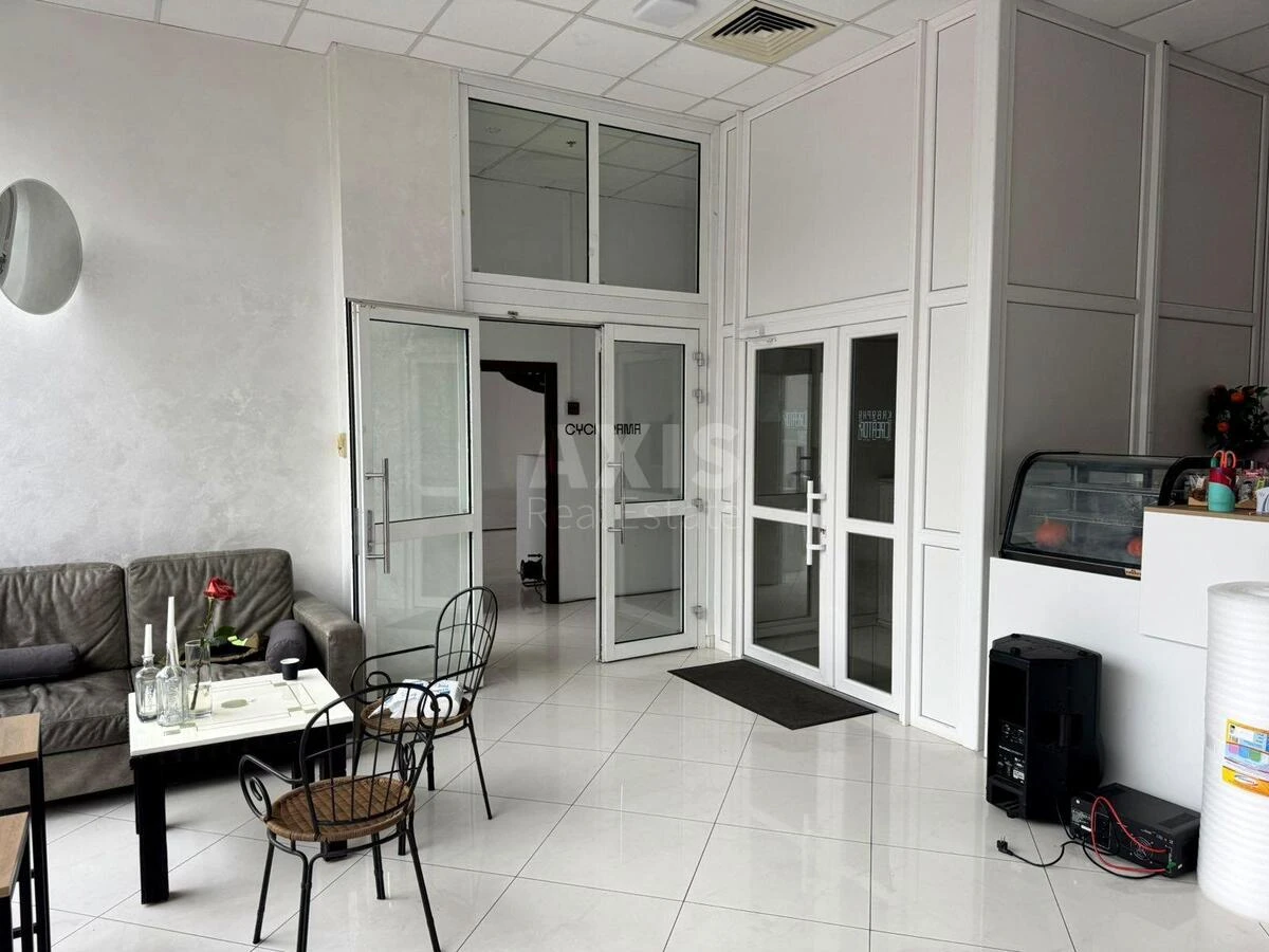 Office pl. L'vivs'ka 8, 677m2634301