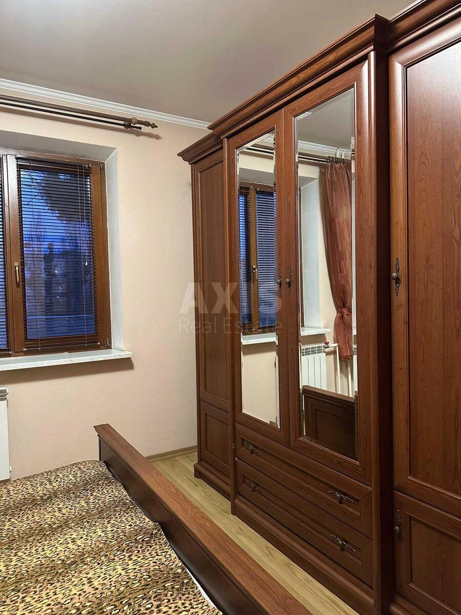 2k apartment vul. Kurs'ka 13Б651924
