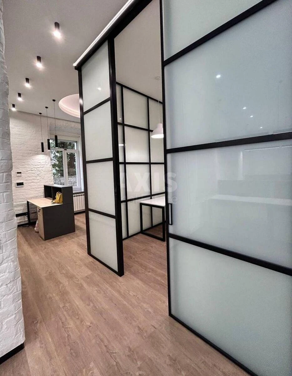 Office vul. Bohdana Stupky 3, 81m2652103