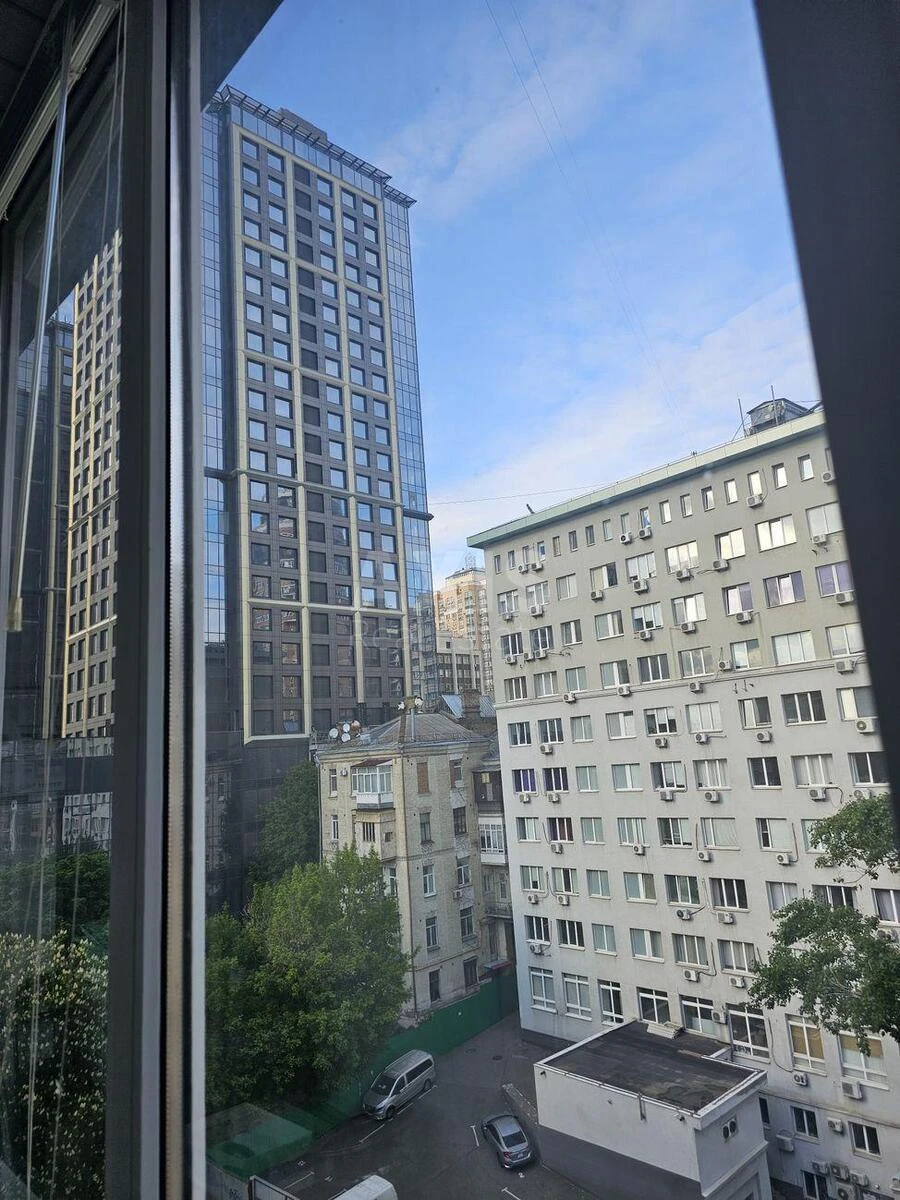 4k apartment vul. Predslavyns'ka 26А6680214