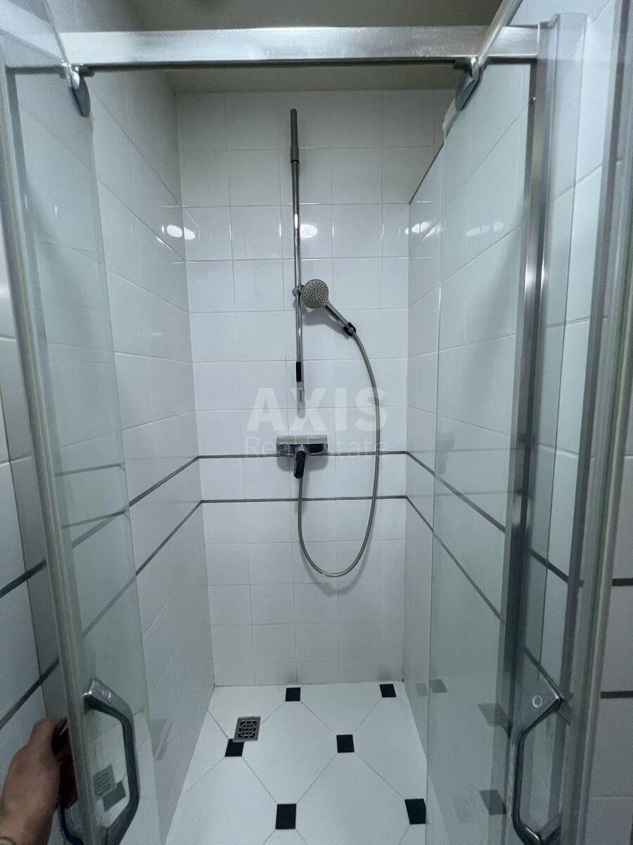 2к квартира ул. Ахматовой Анны 307154911