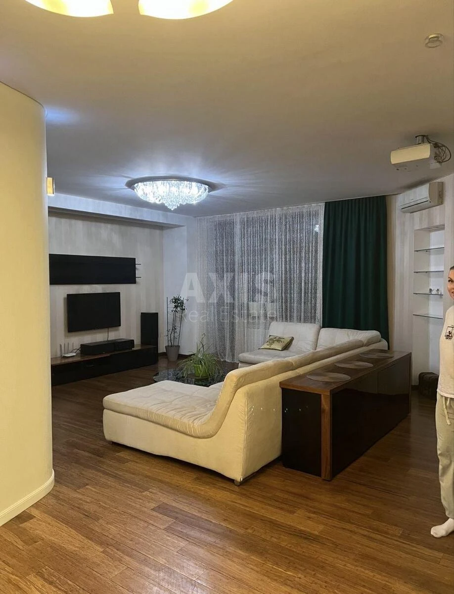 3к квартира ул. Мокрая 16716400