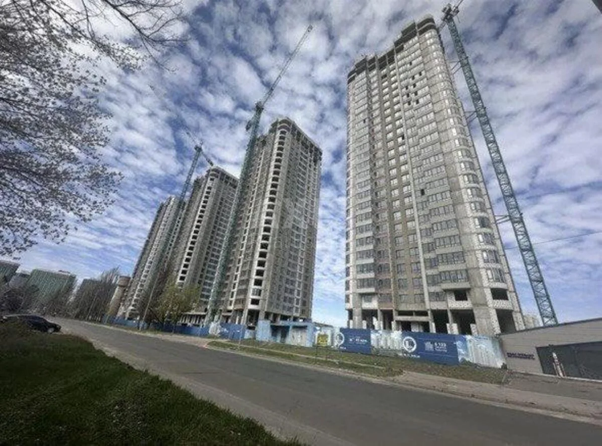 1к квартира вул. Клеманська 1