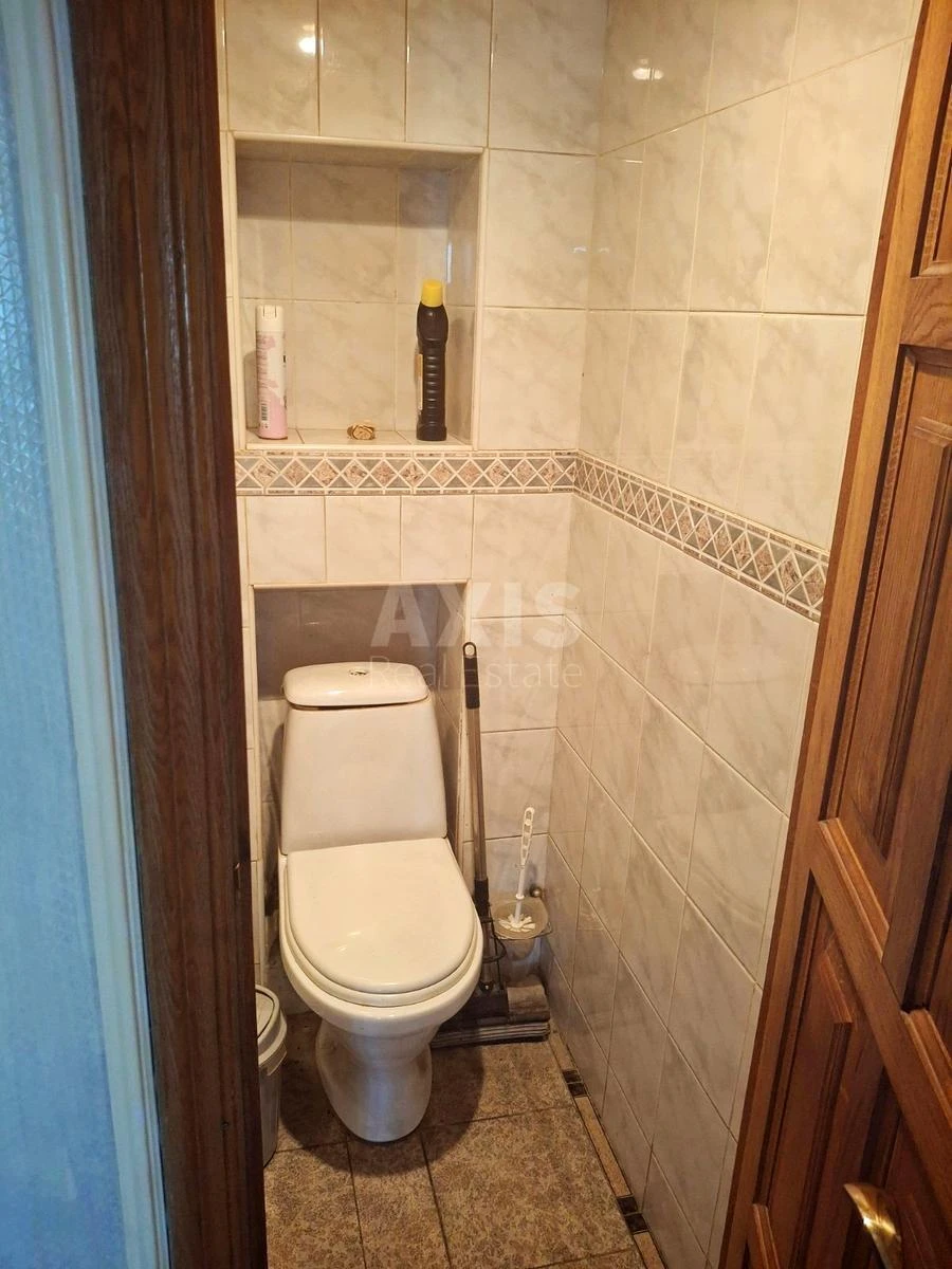 4k apartment vul. Jordans'ka 11В6394813