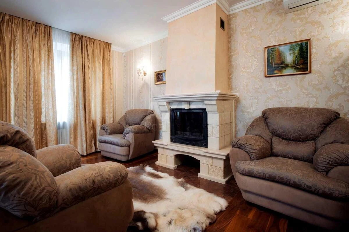 House vul. Pryvitna, 499m2, Kyiv city704342