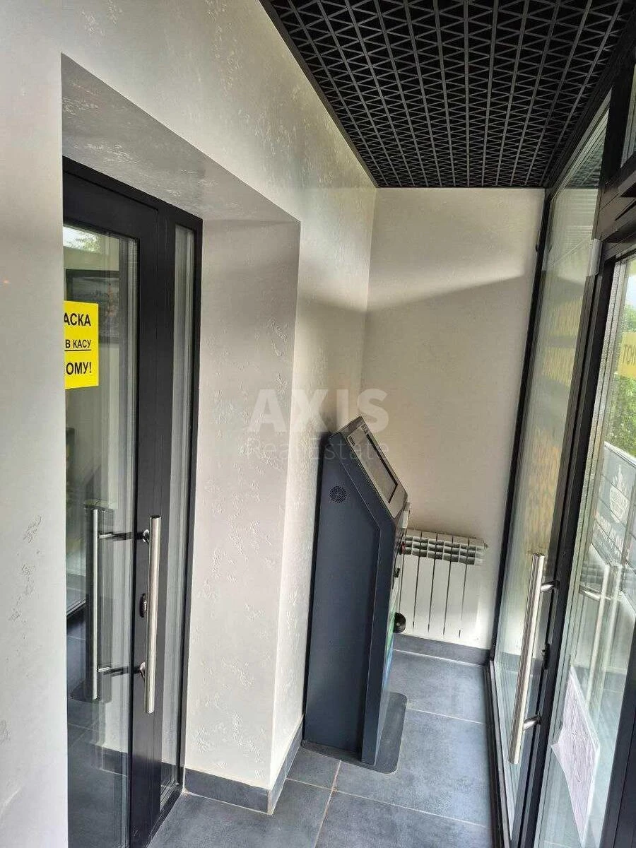 Trade object vul. Dan'kevycha Kostjantyna 8, 36m2674143