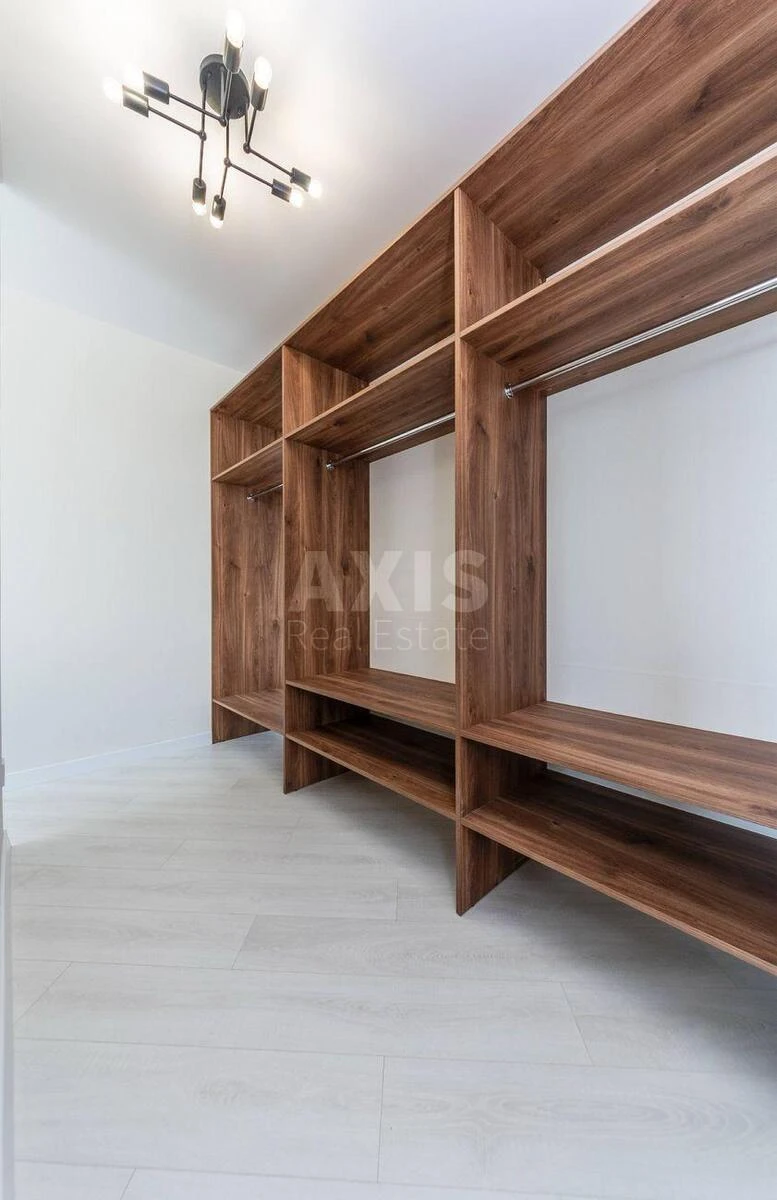 2k apartment pr-t Glushkova Akademika 9В690103