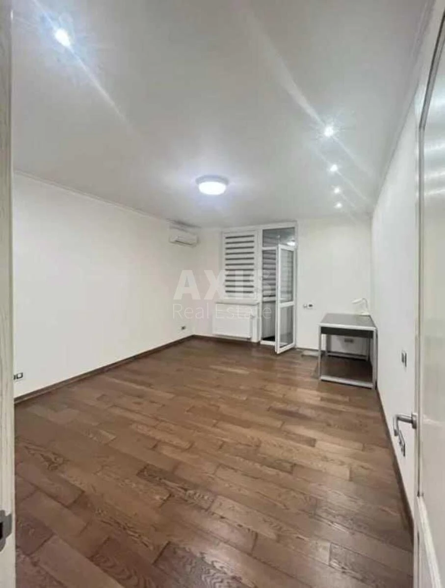 4k apartment vul. Yulia Zdanovska 73679937