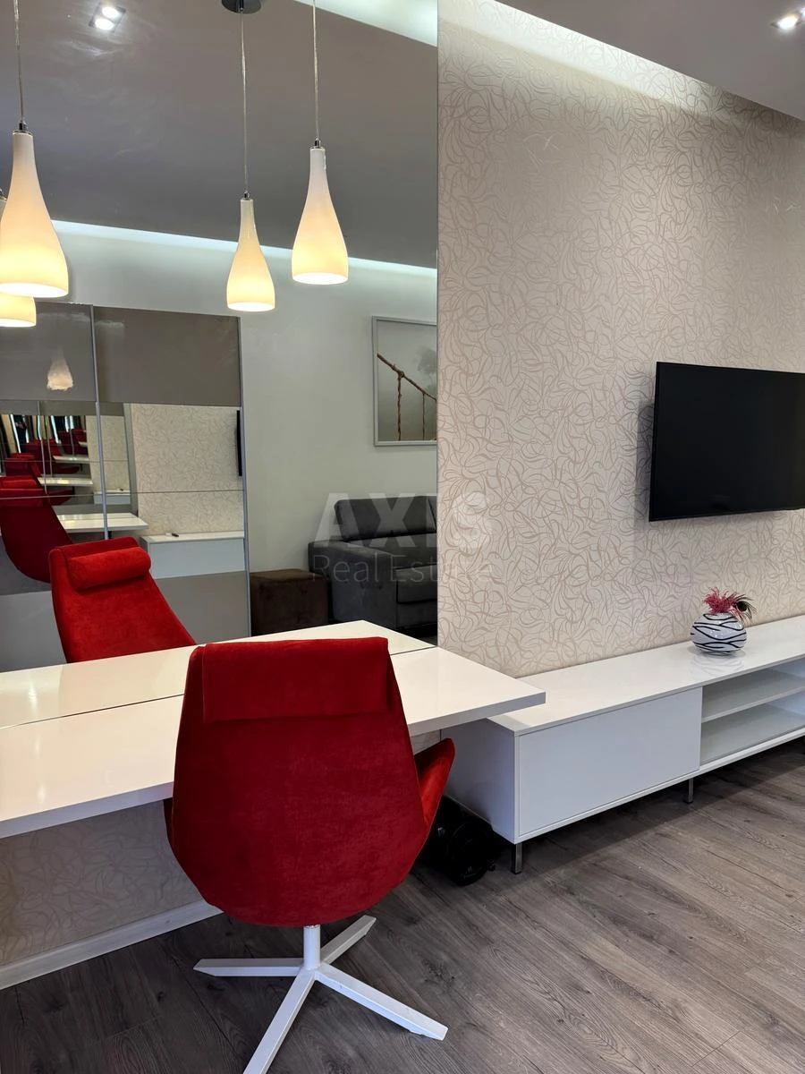 2k apartment vul. Hreshhatyk 13615432