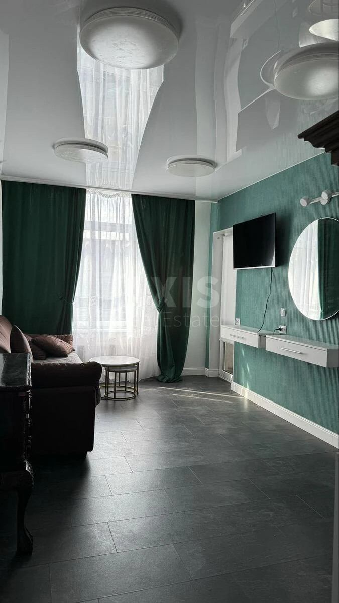 2k apartment vul. Sverstjuka Jevgena 4676834