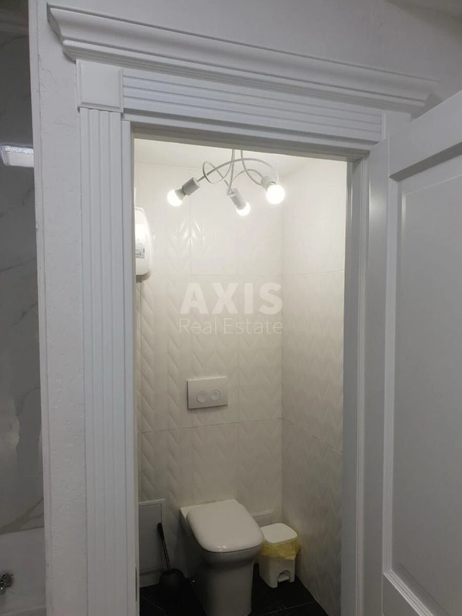 Office vul. Lypkivs'kogo Vasylja Mytropolyta 37Б, 43m2698856