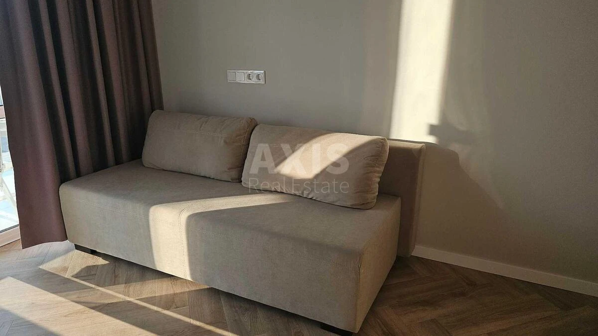 1k apartment vul. Vasyl'kivs'ka 37Г713633