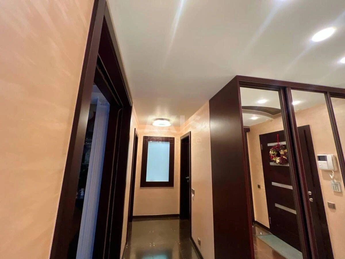 1k apartment vul. Verhovynna 356415915